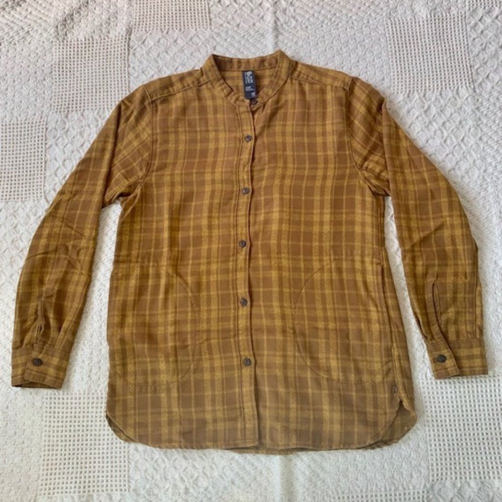 Women's Mountain Hardware Camp Shirt XS